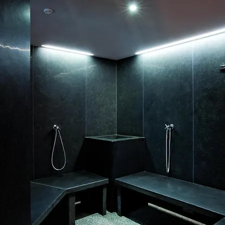 Areadocks Boutique Hotel 4*
