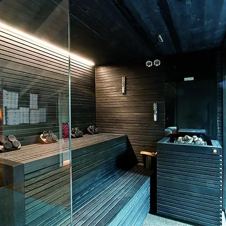 Areadocks Boutique 4* ברשה
