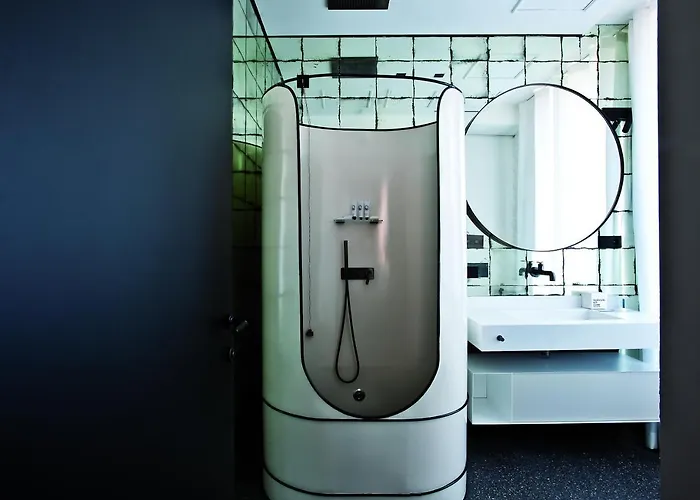 Отель Areadocks Boutique Брешия