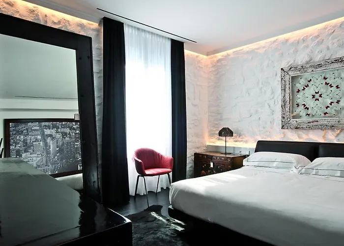 Отель Areadocks Boutique 4*