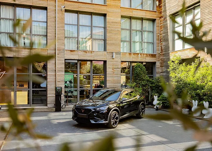 Отель Areadocks Boutique 4*